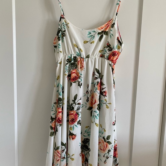 Knew length dress from Pseudo. Size Small - Picture 2 of 3